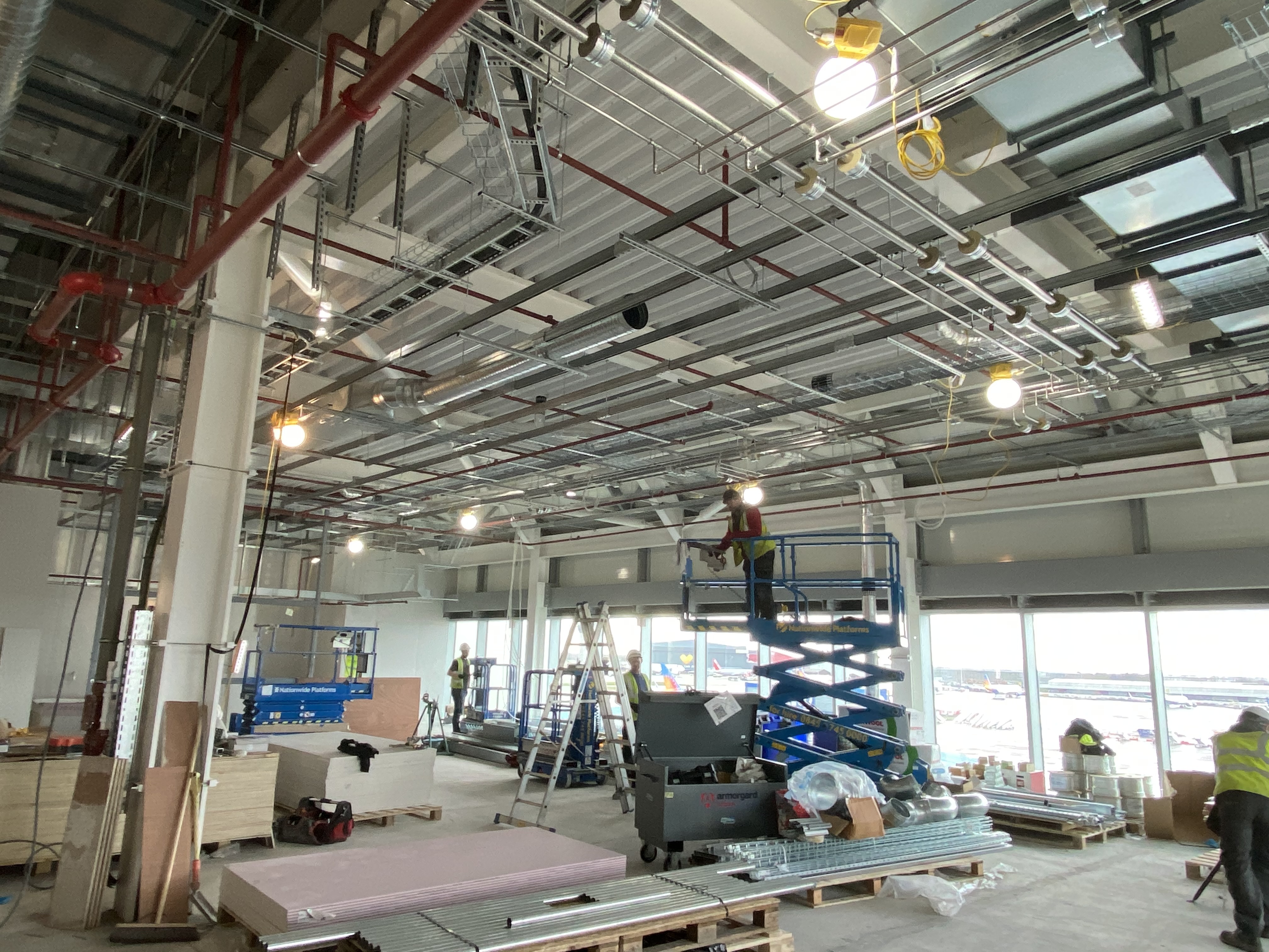 DWC Retail Leisure at Apiary Restaurant T Manchester Airport 4