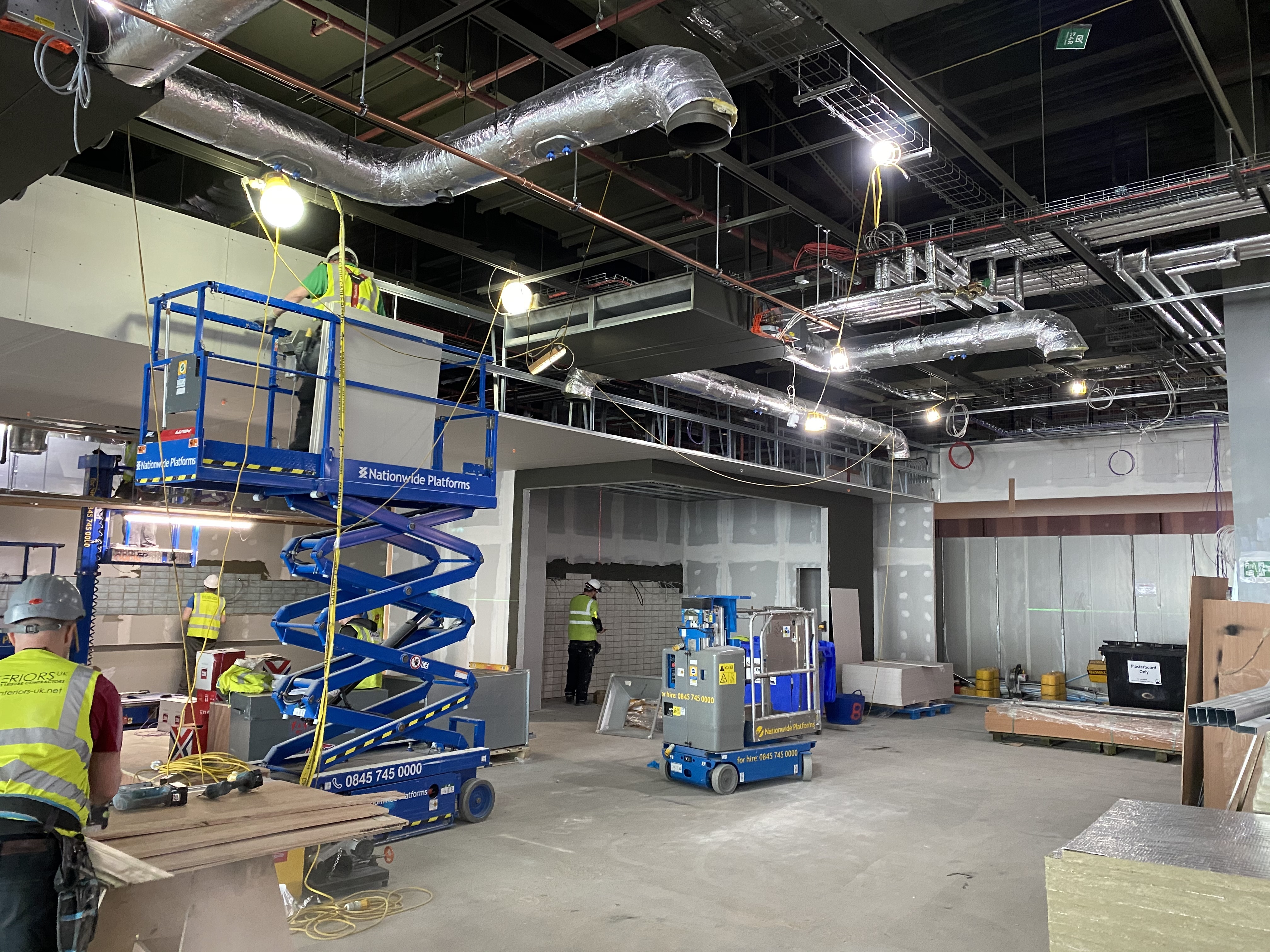 Dawber Williamson Ceilings Dawbers dry lining fit out works at the new Bridewater Retaurant at Terminal 2 Manchester Airport 5