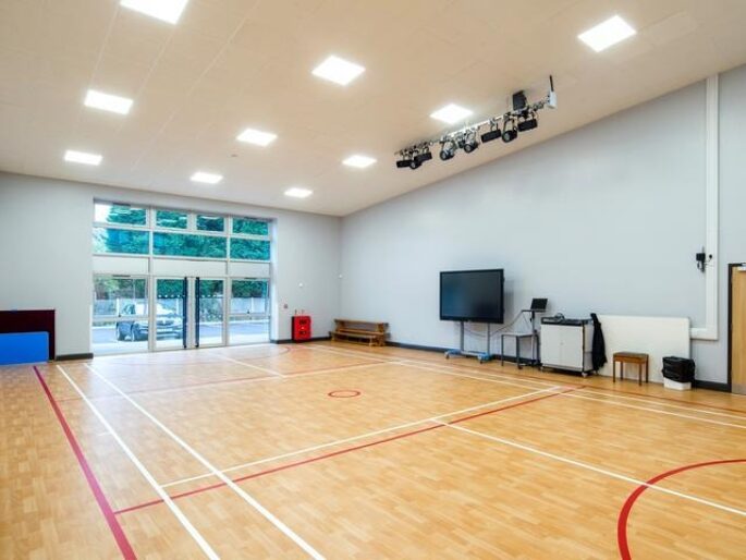 Dawber Williamson Ceilings Partitions at Riverside School Goole DWC 11